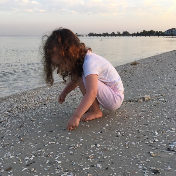 Meet your Posher, Hannah - Picture 1 of 1